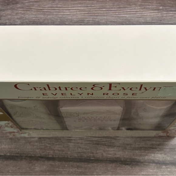 Crabtree & Evelyn Rose Collection Set NWOT - Picture 4 of 6